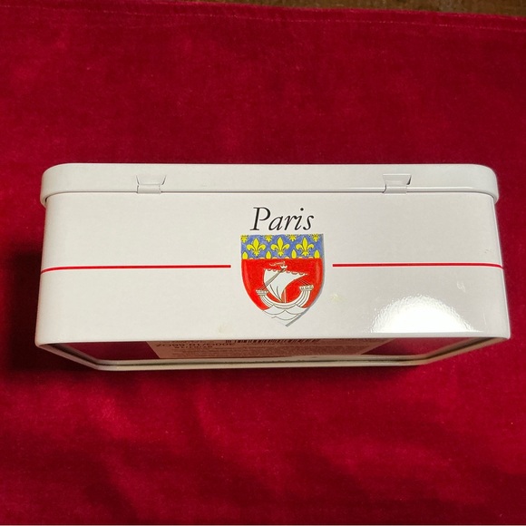 Collectible Metal Box Raised Relief Color Images of 5 Paris Landmarks Hinged Lid - Picture 5 of 11